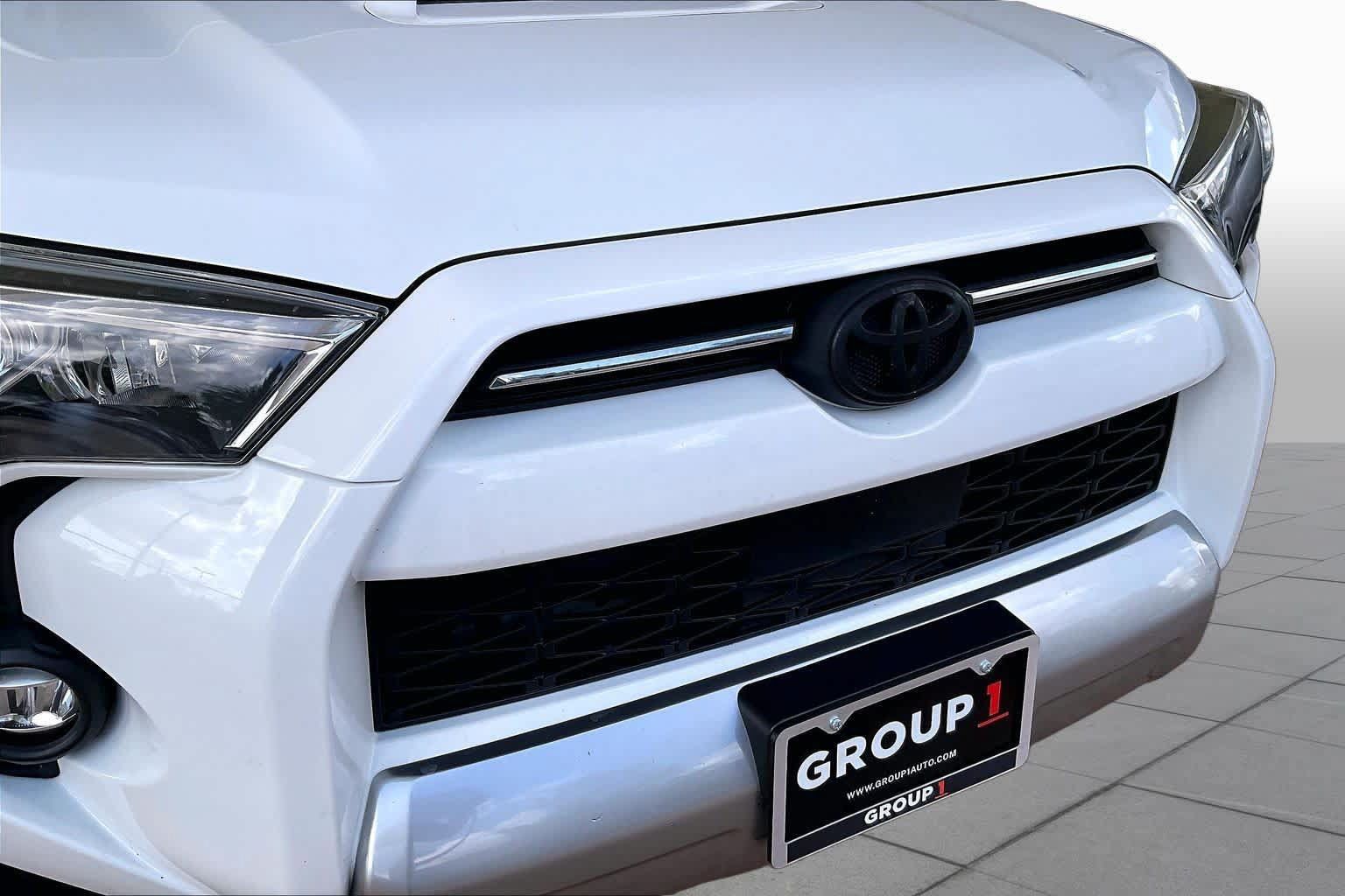 Used 2021 Toyota 4Runner TRD Off-Road Premium AWD/4WD image 28