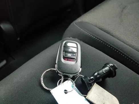 Used 2023 Honda CR-V LX image 29