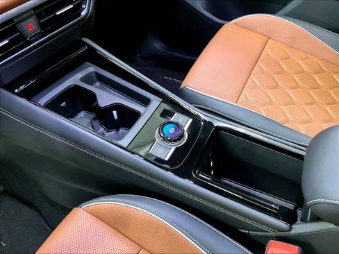 New 2026 Volkswagen Tiguan SEL R-Line AWD/4WD image 10