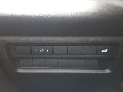 Used 2022 Mitsubishi Outlander SE image 28