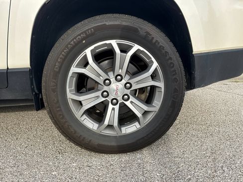 Used 2015 GMC Acadia SLT FWD image 8