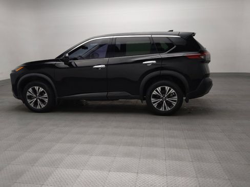 Used 2021 Nissan Rogue SV FWD image 3