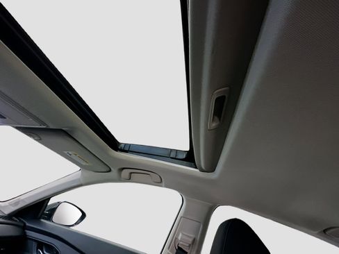 Used 2025 Honda Accord SE image 26