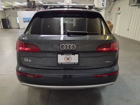 Used 2020 Audi Q5 2.0T Premium w/ Convenience Package AWD/4WD image 6