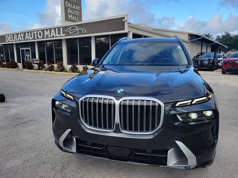 Used 2026 BMW X7 xDrive40i AWD/4WD image 2