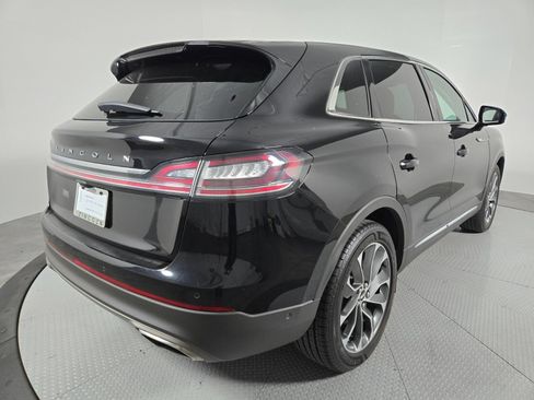 Certified 2022 Lincoln Nautilus Reserve FWD image 4