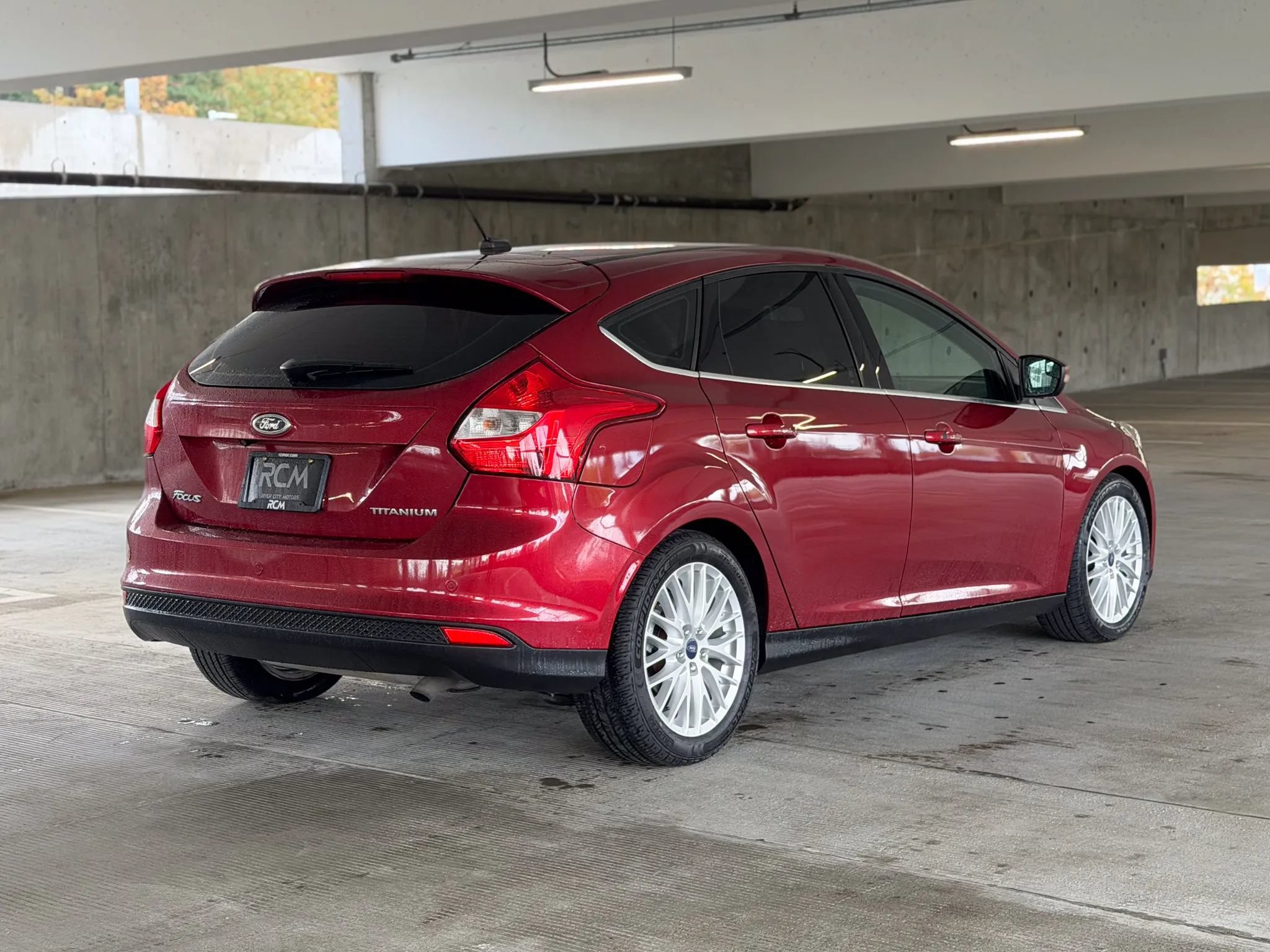 Used 2014 Ford Focus Titanium FWD image 5