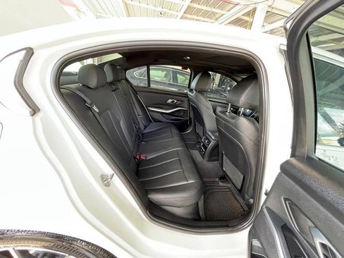 Used 2020 BMW 330i Sedan RWD image 5