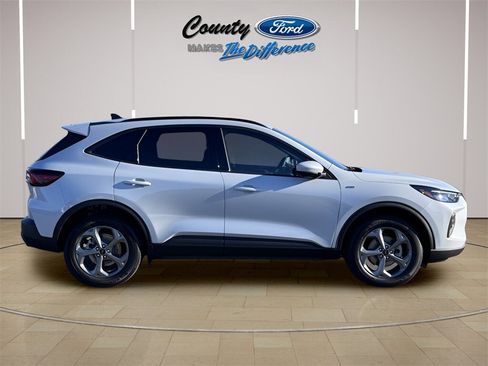 New 2026 Ford Escape ST-Line Select w/ Tech Pack #2 image 23