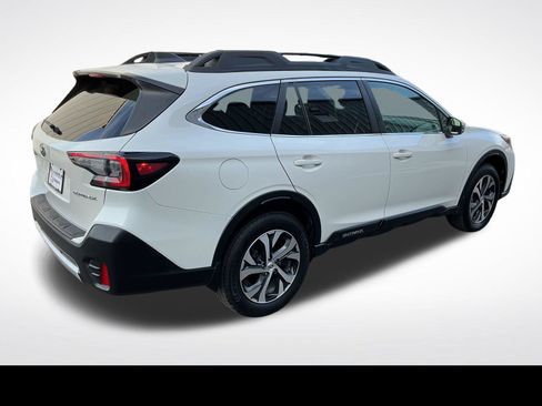 Used 2020 Subaru Outback Limited AWD/4WD image 5