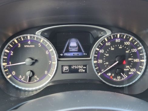 Used 2013 INFINITI JX35 AWD w/ Premium Pkg image 19