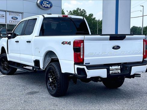 Used 2024 Ford F250 XL w/ STX Appearance Package AWD/4WD image 11