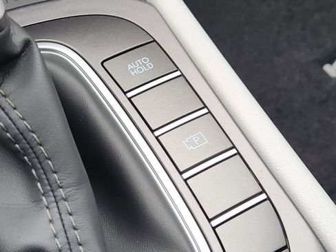 New 2026 Hyundai Kona SE image 18