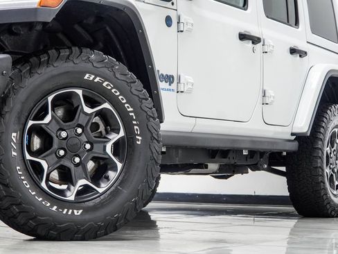 Used 2023 Jeep Wrangler Unlimited Rubicon 4xe w/ Steel Bumper Group AWD/4WD image 3