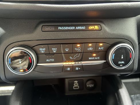 Used 2024 Ford Escape ST-Line FWD image 18