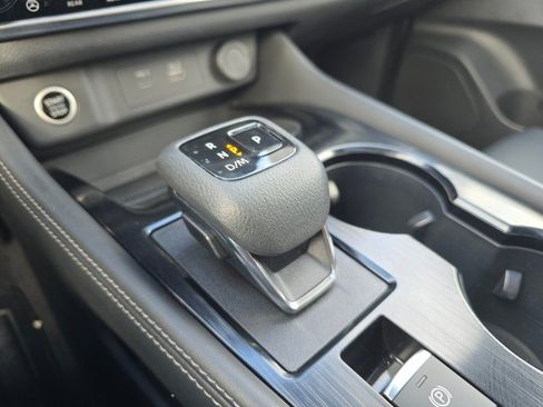 Used 2023 Nissan Rogue SL w/ SL Premium Package image 33