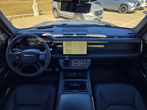 Used 2023 Land Rover Defender 110 Carpathian Edition image 14