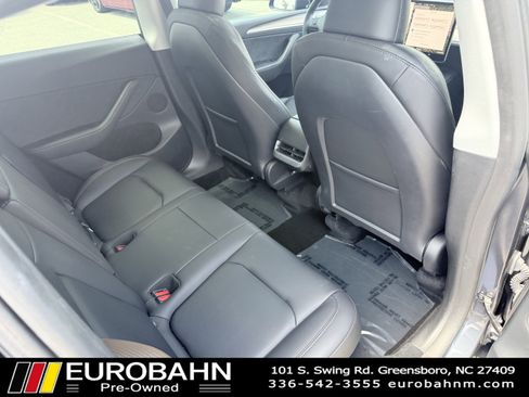 Used 2023 Tesla Model Y Performance AWD/4WD image 17