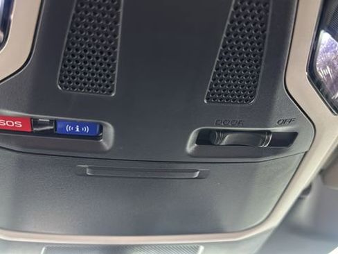 Certified 2025 Subaru Legacy Premium image 32