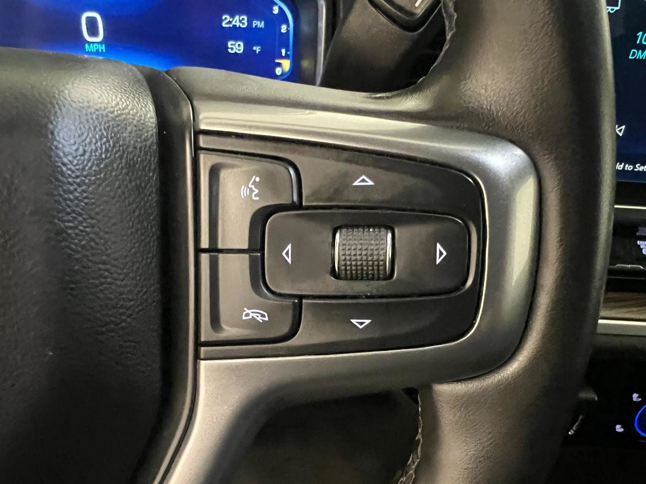 Used 2025 Chevrolet Silverado 2500 LT w/ Convenience Package AWD/4WD image 38