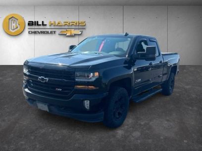 Used 2018 Chevrolet Silverado 1500 LT w/ Midnight Edition