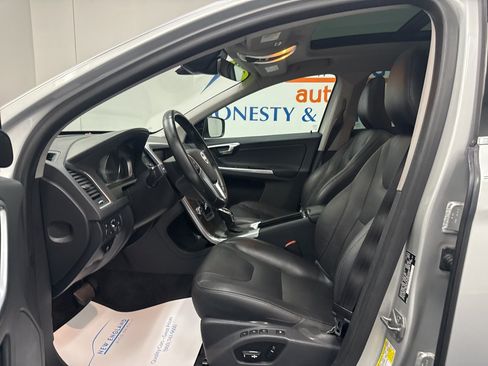 Used 2015 Volvo XC60 T5 AWD/4WD image 6