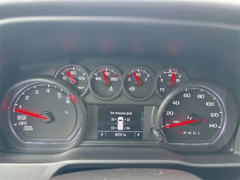 Used 2024 Chevrolet Silverado 1500 Custom w/ Dark Appearance Package image 27