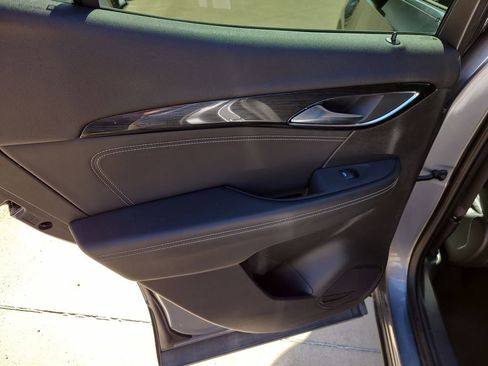 Used 2021 Buick Envision Preferred image 13