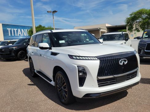 New 2026 INFINITI QX80 Autograph AWD/4WD image 2