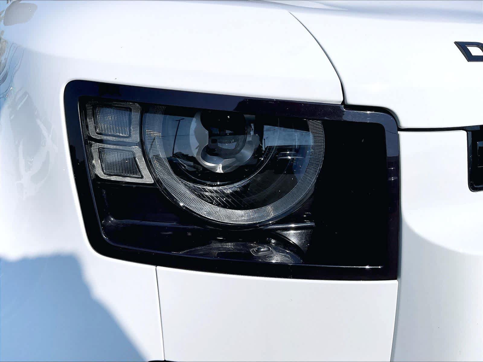 Used 2023 Land Rover Defender 110 X-Dynamic SE AWD/4WD image 30