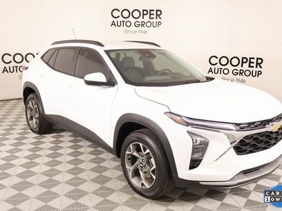 Used 2025 Chevrolet Trax LT w/ LT Convenience Package