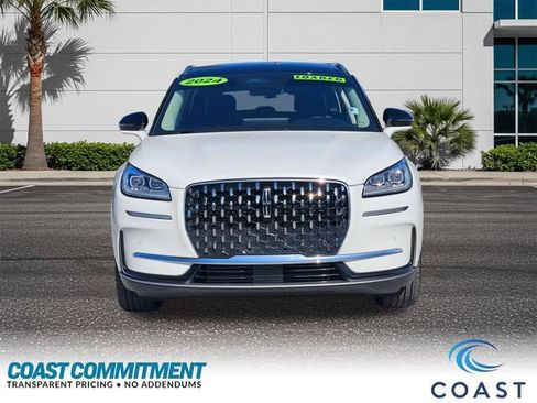 Used 2024 Lincoln Corsair Reserve w/ Equipment Group 201A FWD image 2