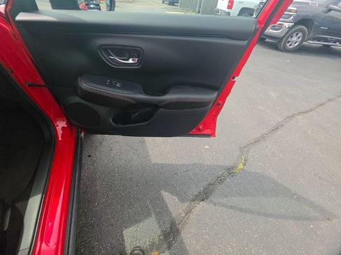 Certified 2024 Honda HR-V Sport image 32