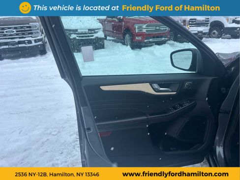 Used 2022 Ford Escape Titanium w/ Titanium Elite Package image 19