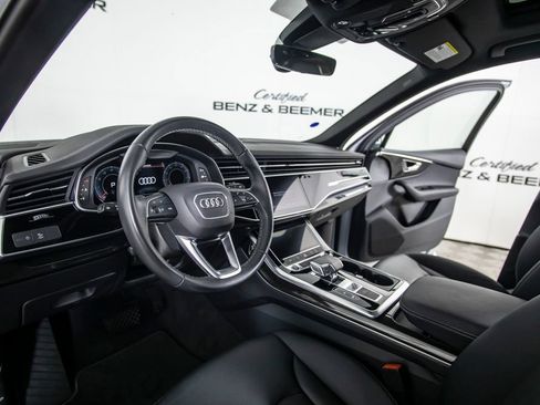 Used 2025 Audi Q7 2.0T Premium w/ Convenience Package AWD/4WD image 23