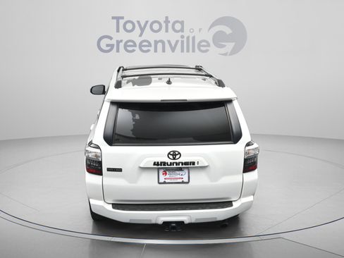 Used 2023 Toyota 4Runner SR5 Premium w/ Moonroof Package RWD image 12