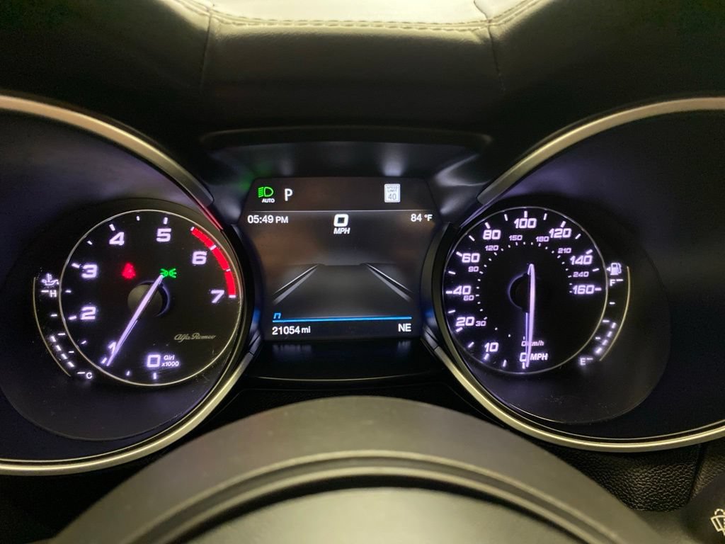 Used 2022 Alfa Romeo Stelvio Ti AWD/4WD image 12