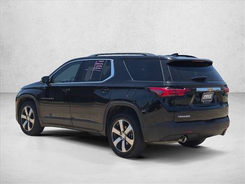 Used 2023 Chevrolet Traverse LT w/ LT Premium Package FWD image 9