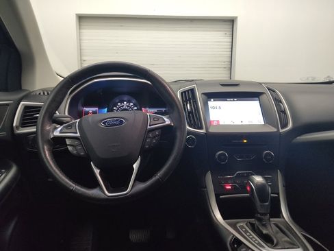 Used 2016 Ford Edge SEL w/ Equipment Group 201A FWD image 22
