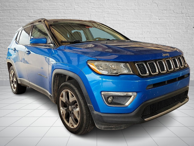 Used 2018 Jeep Compass Limited AWD/4WD image 4