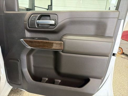 Used 2023 GMC Sierra 2500 SLE AWD/4WD image 19