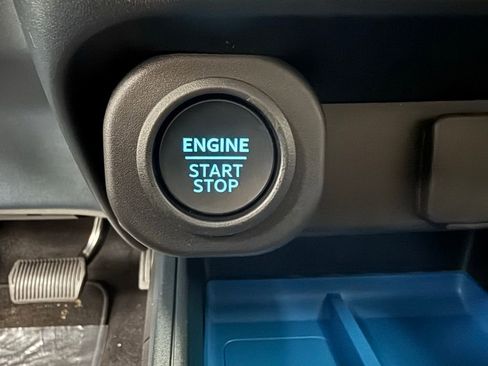 New 2025 Ford Maverick XLT w/ XLT Luxury Package image 4