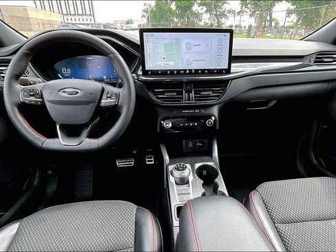 Certified 2023 Ford Escape ST-Line Select w/ Tech Pack #2 AWD/4WD image 14