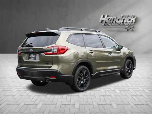 Certified 2025 Subaru Ascent Bronze Edition w/ Onyx Package image 9