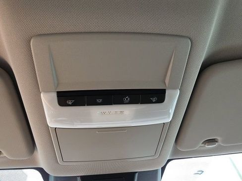 Used 2023 Nissan Rogue S image 20