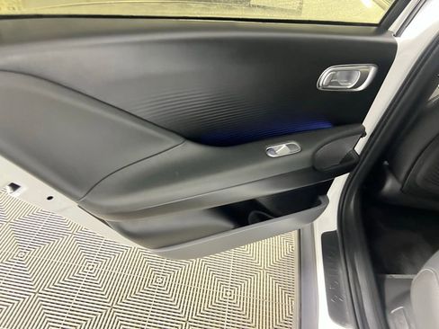 Used 2023 Hyundai Ioniq 6 SEL image 34