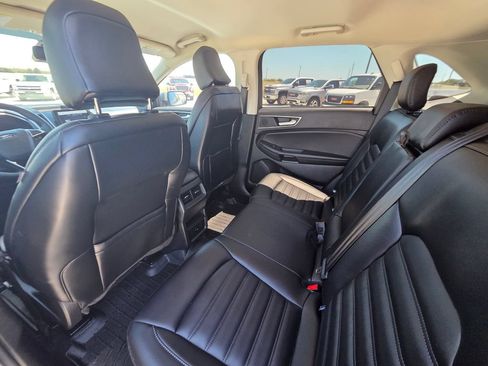 Used 2024 Ford Edge SEL AWD/4WD image 23