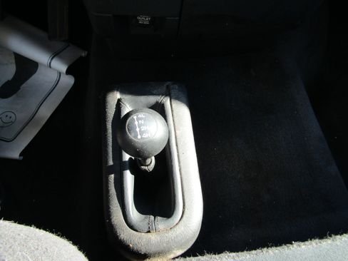 Used 2003 Dodge Ram 1500 Truck ST image 27