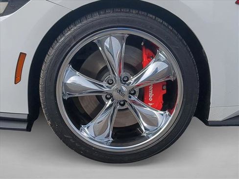Used 2024 Ford Mustang GT Premium image 22