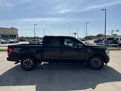 Used 2022 Ford F150 XLT w/ Equipment Group 302A High RWD image 18